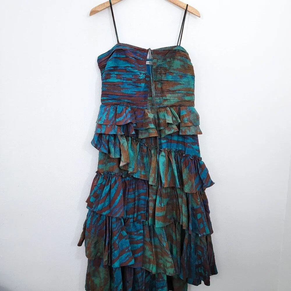 Ulla Johnson Zenat Tiered Asymmetric Ruffle Silk Gown in Emerald 12 - Picture 3 of 10